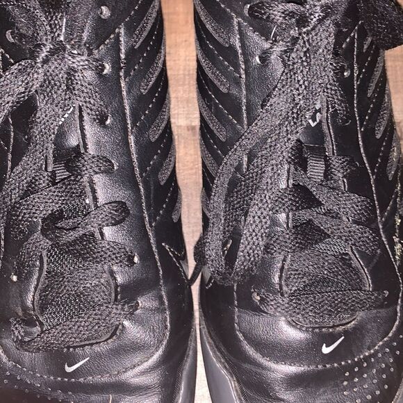 NIKE‎ youth Cleats- size 6Y - Picture 5 of 12